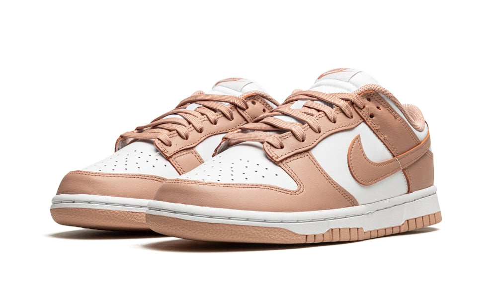 NIKE DUNK LOW ROSE WHISPER (W)